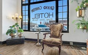The Historic Grand Canyon Hotel